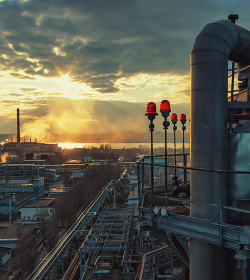 Chemische Anlage (C) Shutterstock, muph