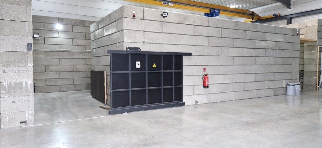 PHOTO 2025 09 18 16 20 05